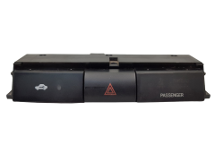 Schalter Warnblinker Warnblinkschalter Toyota Corolla Verso 153965 1209 Schalter Warnblinker Warnblinkschalter Toyota Corolla Verso 153965 1209