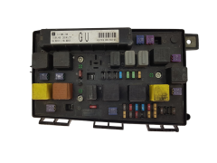Sicherungskasten Relaiskasten Opel 13206748 5DK008668-48 GM Hella Sicherungskasten Relaiskasten Opel 13206748 5DK008668-48 GM Hella