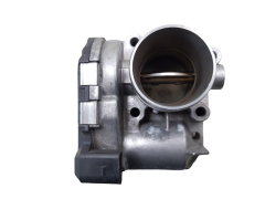 Drosselklappe Renault 8200330810 --E 0281002681 H8200330812 1945