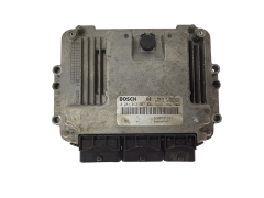 Steuergerät 0281013907 8200705747 8200705748 Renault Bosch 19284
