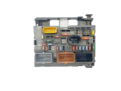Steuergerät BSM-R05-00 9664706280 PSA Delphi 44485 Steuergerät BSM-R05-00 9664706280 PSA Delphi 44485