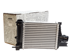 Laderluftkühler Neues Original Renault Clio 4 Captur Duster 144961381R