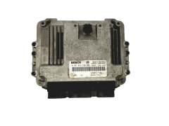 Steuergerät 0281012589 8200527725 8200527756 Renault Bosch 17546