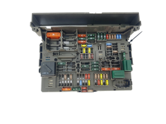 Sicherungskasten Relaiskasten BMW 9119444-03 Sicherungskasten Relaiskasten BMW 9119444-03