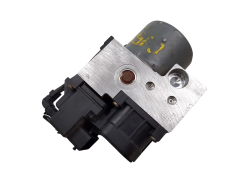 Abs-Pumpe Nissan Primera 476608F815 0265216586 0273004316 1883