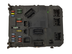 Steuergerät BSI E02-00 MG 9657999780 S118085220F PSA Siemens 1257