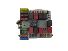 Sicherungskasten Relaiskasten 51724394 0051724394057657 Alfa Romeo Delphi 20533 Sicherungskasten Relaiskasten 51724394 0051724394057657 Alfa Romeo Delphi 20533