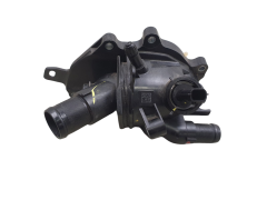 Thermostat Gehäuse 110609301R A2822033300 1.3 TCe Renault Thermostat Gehäuse 110609301R A2822033300 1.3 TCe Renault