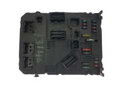 Steuergerät BSI E01-00 S118085320C 9652474680 PSA Siemens 2013 Steuergerät BSI E01-00 S118085320C 9652474680 PSA Siemens 2013