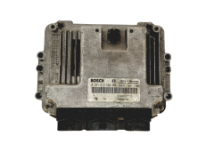 Steuergerät 0281012589 8200527725 8200527756 Renault Bosch 29971