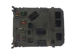 Steuergerät BSI E02-00 S118085210D 9645747480 PSA Siemens 1870 Steuergerät BSI E02-00 S118085210D 9645747480 PSA Siemens 1870