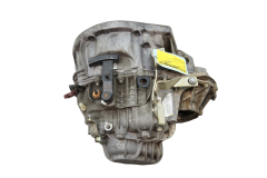 Getriebe PK6375 8200562333 1.9 DCI Trafic 2 Vivaro Primastar
