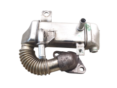 Agr-Kühler 147350678R 1.6 DCI Renault Opel Nissan Mercedes Agr-Kühler 147350678R 1.6 DCI Renault Opel Nissan Mercedes