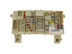 Sicherungskasten Relaiskasten 97RA-000001 97RA-012108 A-002108 Ford Sicherungskasten Relaiskasten 97RA-000001 97RA-012108 A-002108 Ford