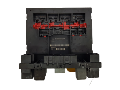 Steuergerät Audi 8P0907279K F005V00584 Bosch