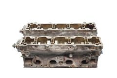 Zylinderkopf 9636076010 0200GA  1.6 16v NFU Citroen Peugeot 2342