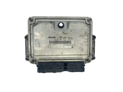 Steuergerät 0281010501 8200118521 8200049304 Renault Bosch 62275