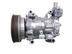 Kompressor Klimaanlage Renault Nissan 8200651251 Sanden SD6V12 1900 1028 Kompressor Klimaanlage Renault Nissan 8200651251 Sanden SD6V12 1900 1028