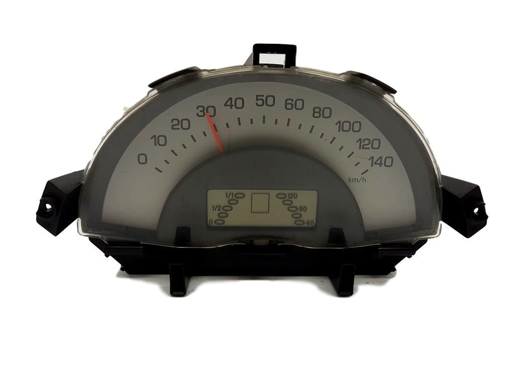 Tacho Kombiinstrument Smart Fortwo 0010123V004 110008872021 11737 main product photo