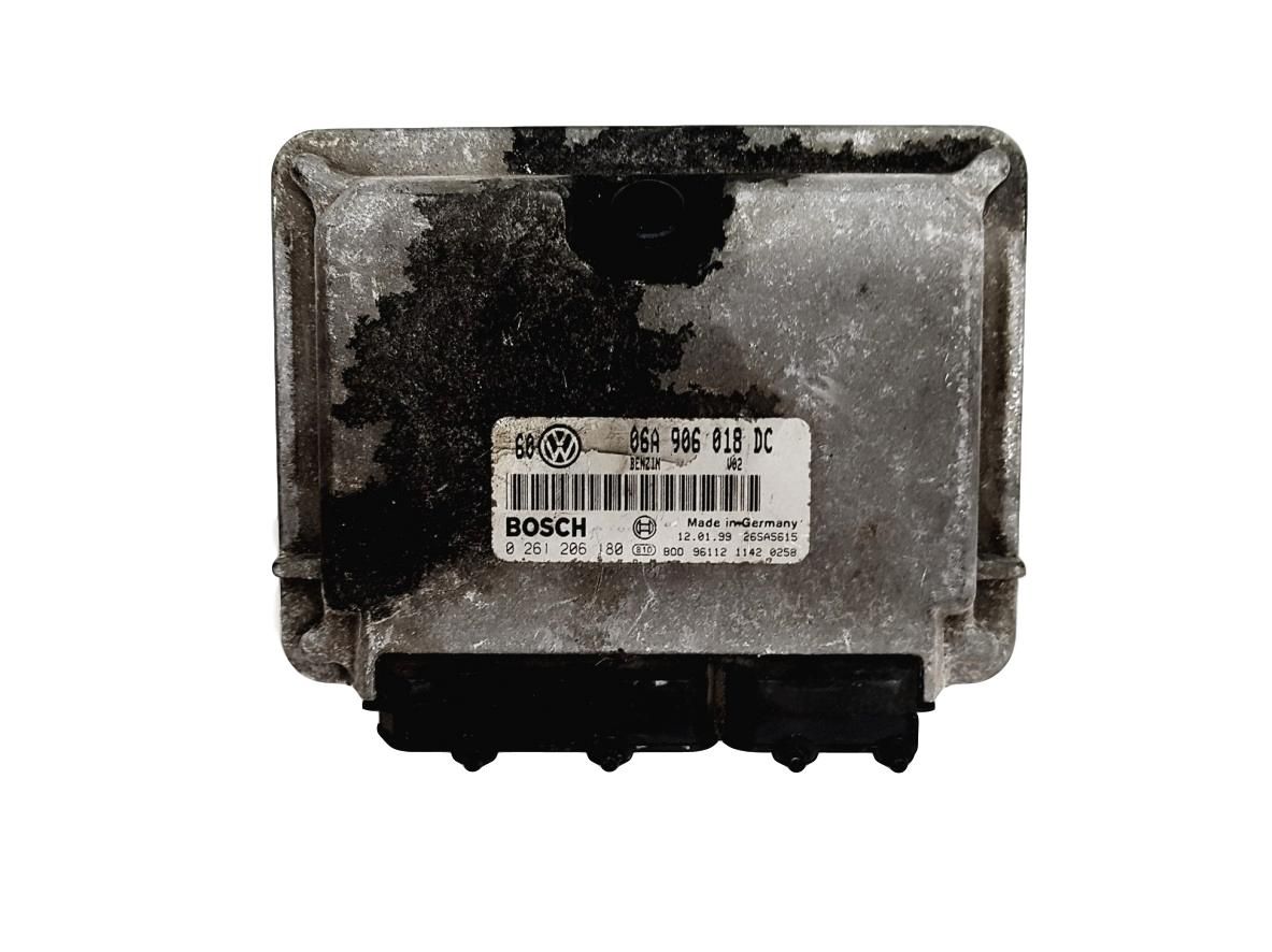 Steuergerät 06A906018DC 0261206180 Volkswagen Bosch main product photo