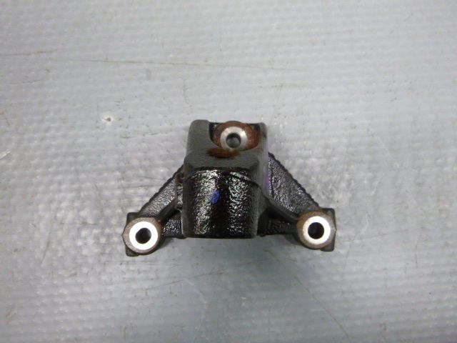 Łapa mocowanie 8200404275 2,0 dci M9R Trafic 2 Vivaro Renault main product photo