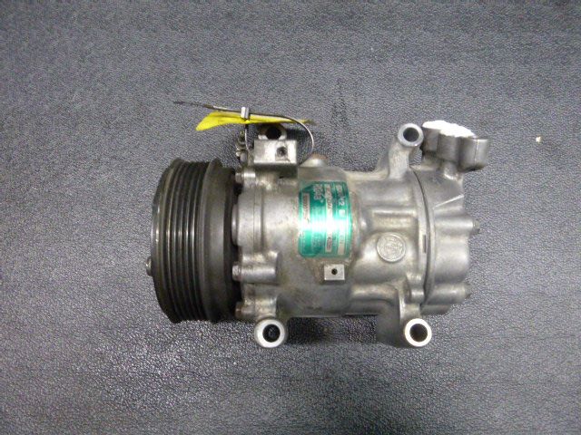 Sprężarka Pompa Klimatyzacji AC SD6V12 R134a Clio 2 Renault Sanden main product photo