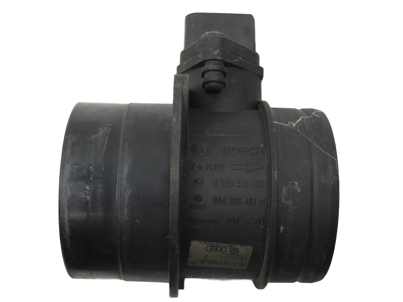 Luftmassenmesser 0280218065 06A906461M VW Audi Bosch main product photo