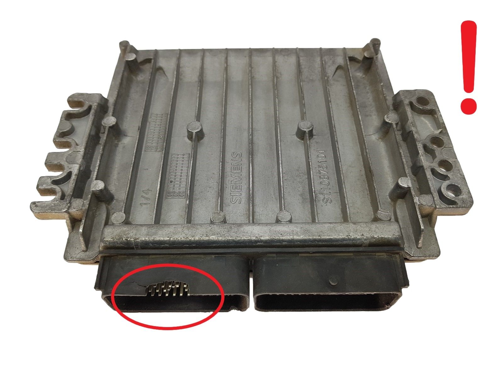 Steuergerät S118301118A 8200374254 8200282007 Renault Siemens 14701 main product photo