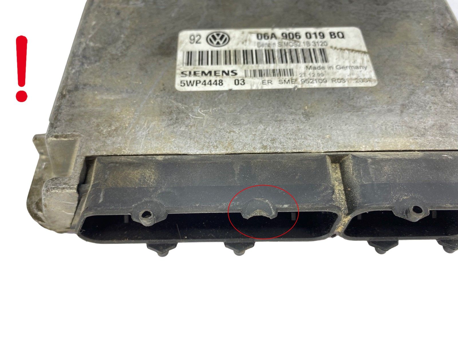 Steuergerät VW 06A906019BQ 5WP4448 03 SIMOS2.1B Siemens 53931 main product photo