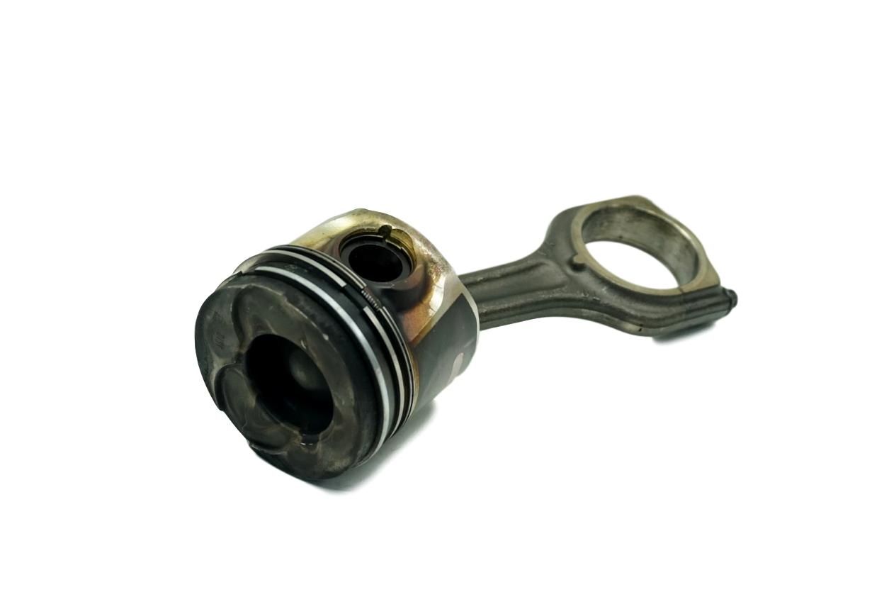 Pleuelstange 0628N7 0603A8 1,4 HDI 8HX Citroen Peugeot Ford main product photo