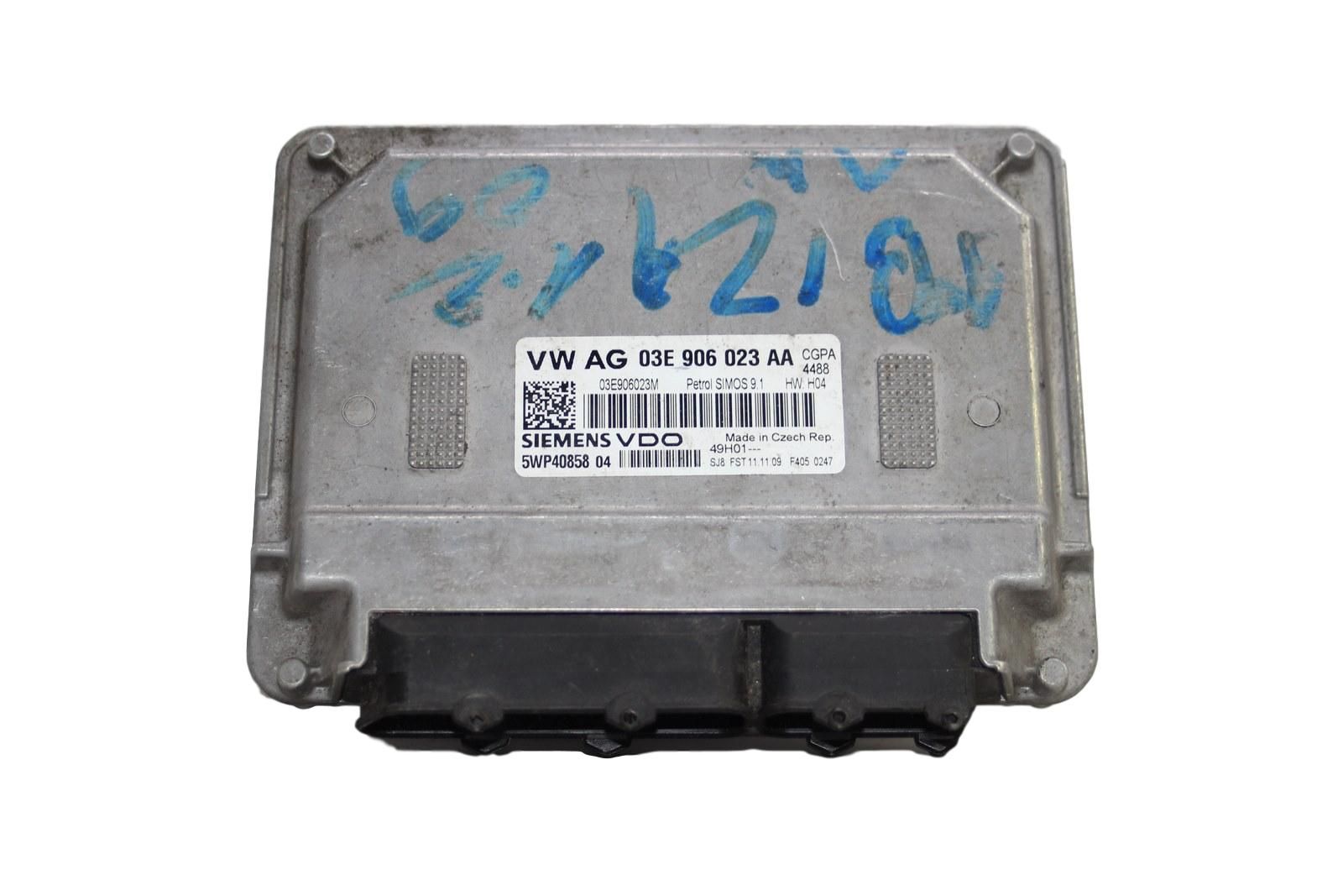 Motorsteuerung 03E906023AA 5WP40858 Seat main product photo