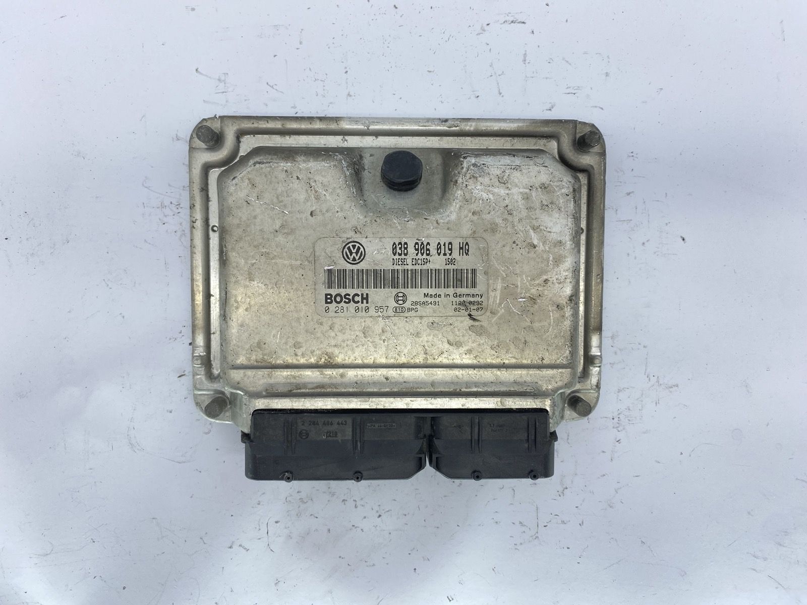 Steuergerät 038906019HQ 0281010957 VW Seat Bosch 62023 main product photo