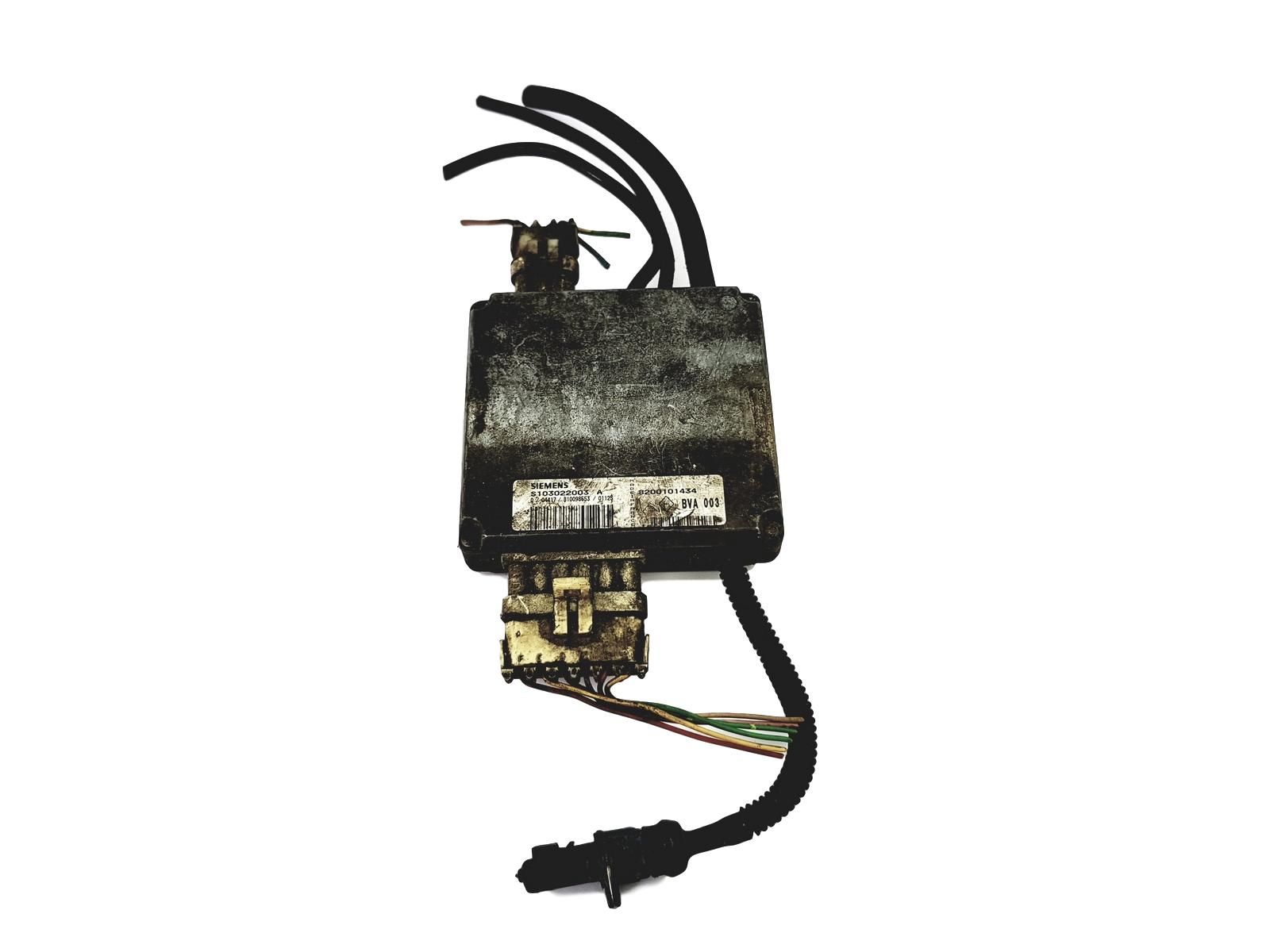 Steuergerät S103022003A 8200101434 Renault Siemens main product photo
