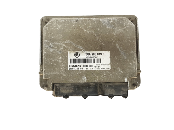 Steuergerät 06A906019F 5WP4325 Skoda Siemens main product photo