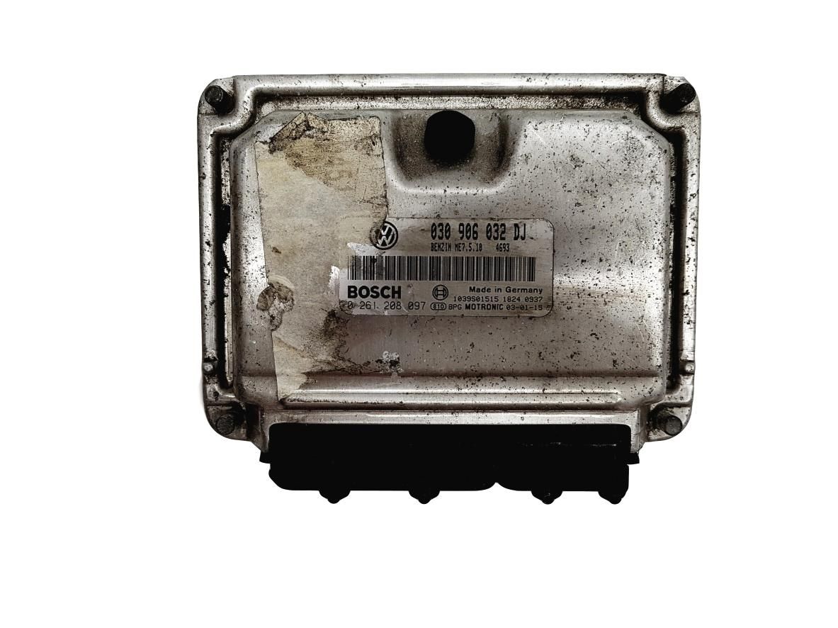 Steuergerät 030906032DJ 0261208097 Seat VW Bosch 7598 main product photo