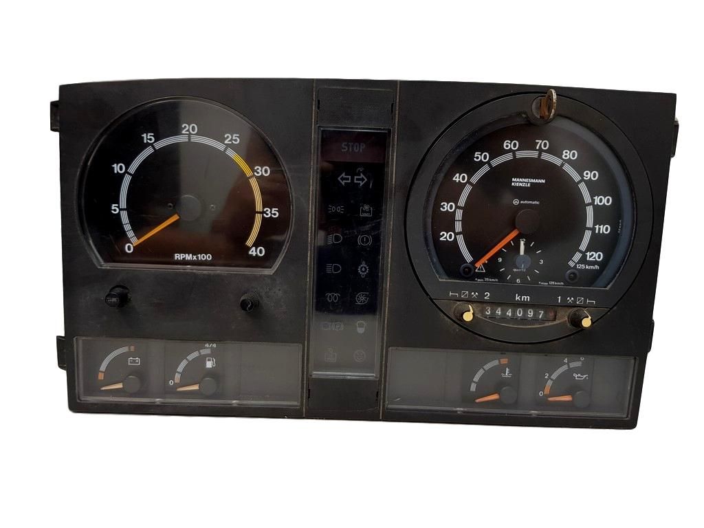 Tacho Kombiinstrument Tacho Nissan L35 196098.01 main product photo