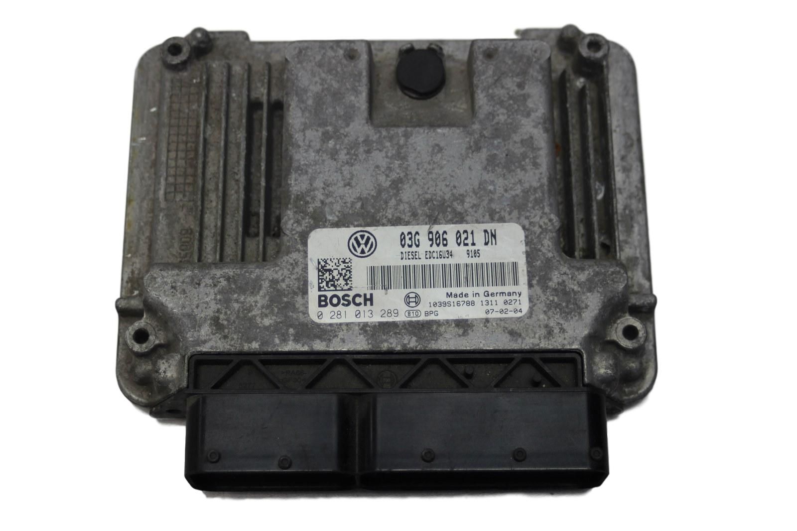 Motorsteuerung 03G906021DN 0281013289 VW main product photo