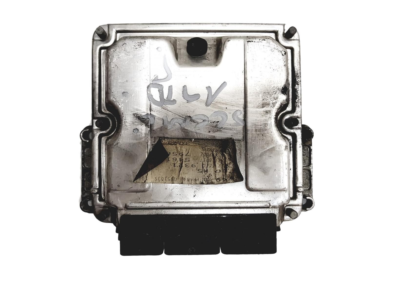 Steuergerät 0281011324 8200309316 8200309321 Renault Bosch 3716 main product photo