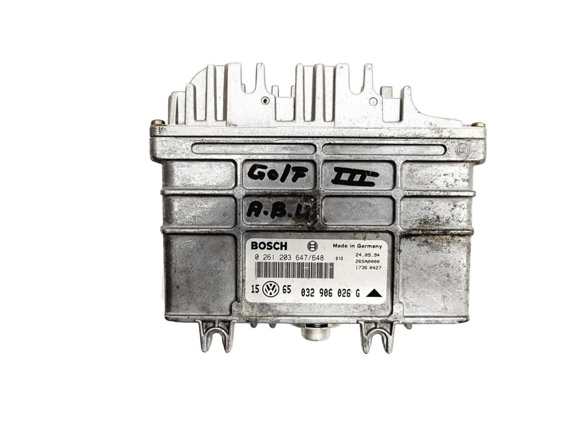 Steuergerät 0261203647 032906026G Volkswagen Bosch main product photo