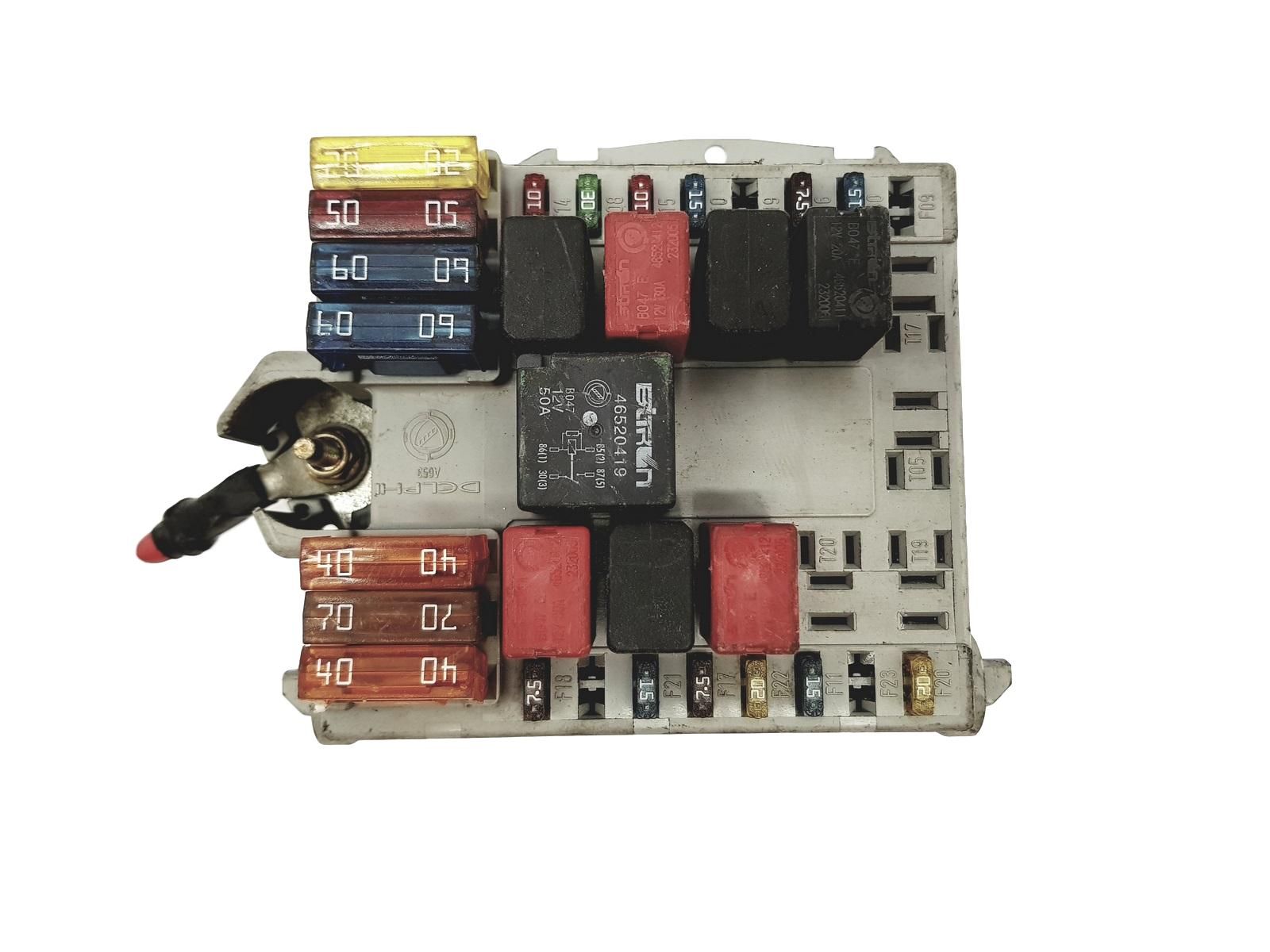 Sicherungskasten Relaiskasten Fiat 46752706 Delphi 15253 main product photo