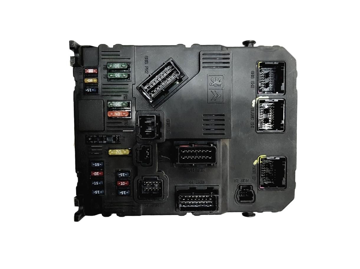 Steuergerät BSI E01-00 S118085320C 9652474680 PSA Siemens main product photo