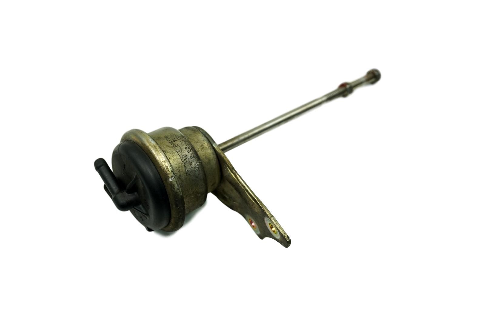 Regler Turbo 54359700002 1,5 DCI Renault Nissan 7701473673 8200409838 main product photo