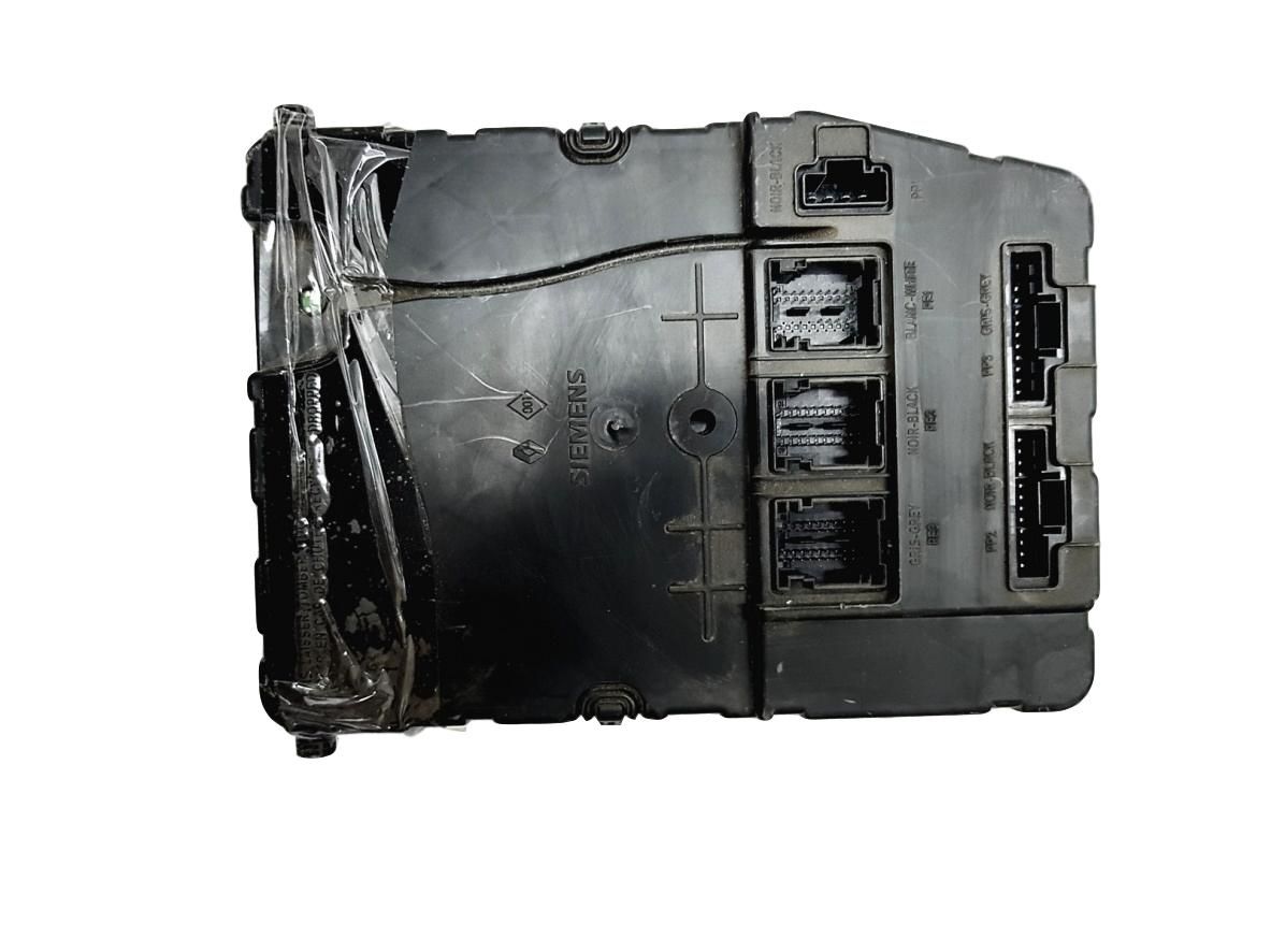 Steuergerät UCH 8200412548 S118400150F Renault Siemens 7170 main product photo