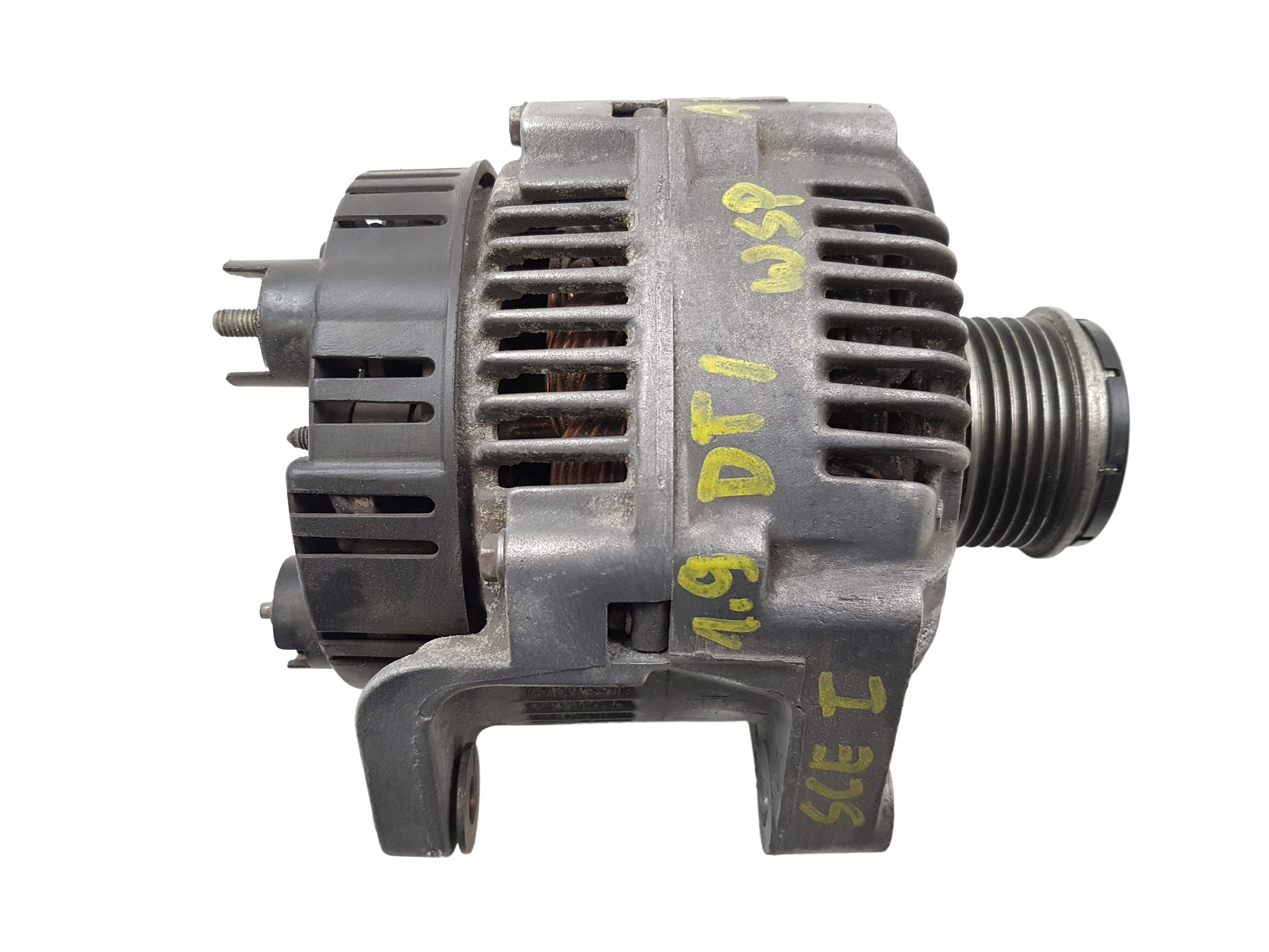 Lichtmaschine Generator Renault 7700106501 A13VI207 120A Valeo main product photo