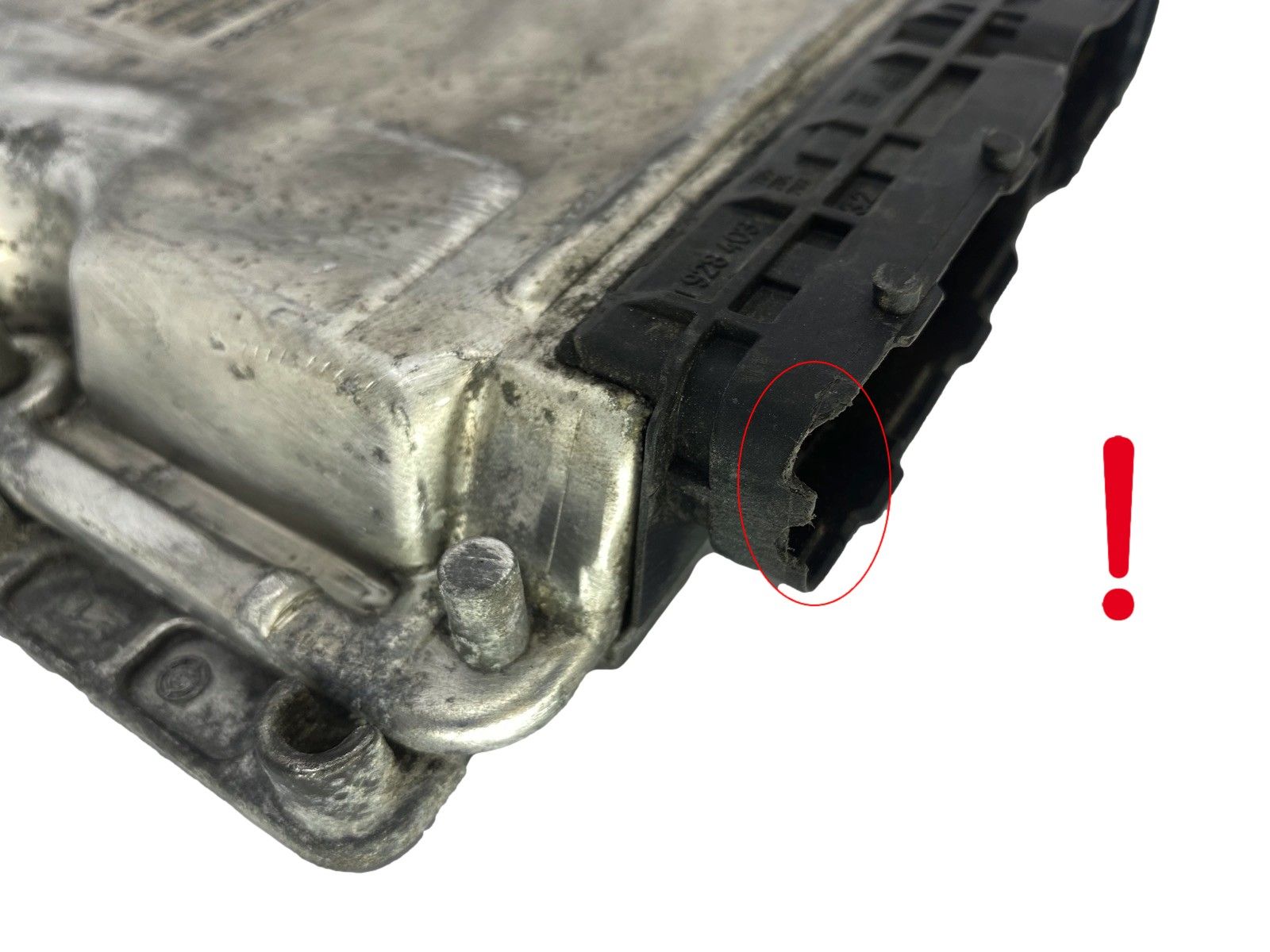 Steuergerät P04727666AB 0281011280 HN7AB0 Chrysler Bosch 48197 main product photo