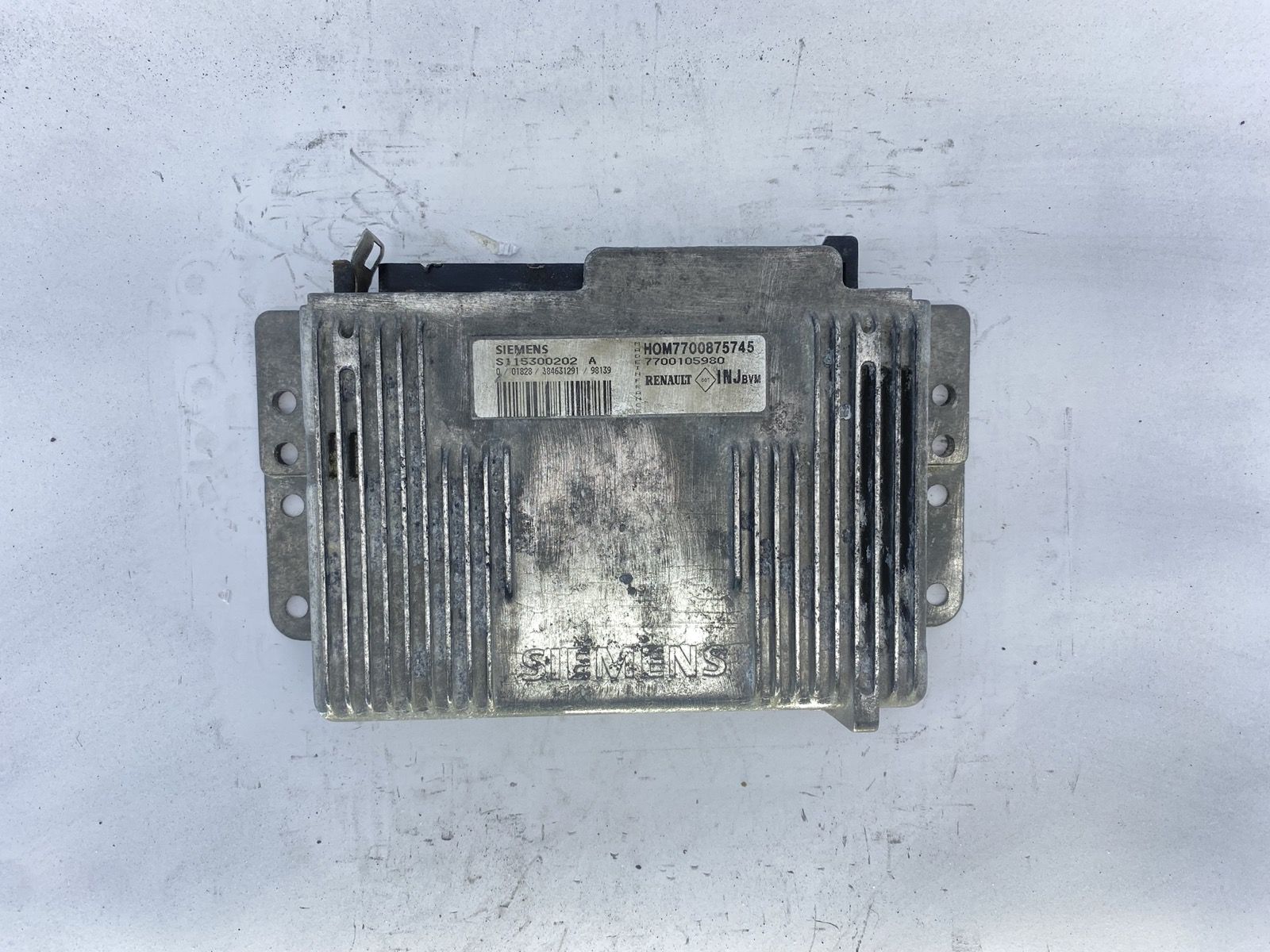Steuergerät S115300202A 7700875745 7700105980 Renault Siemens 57966 main product photo